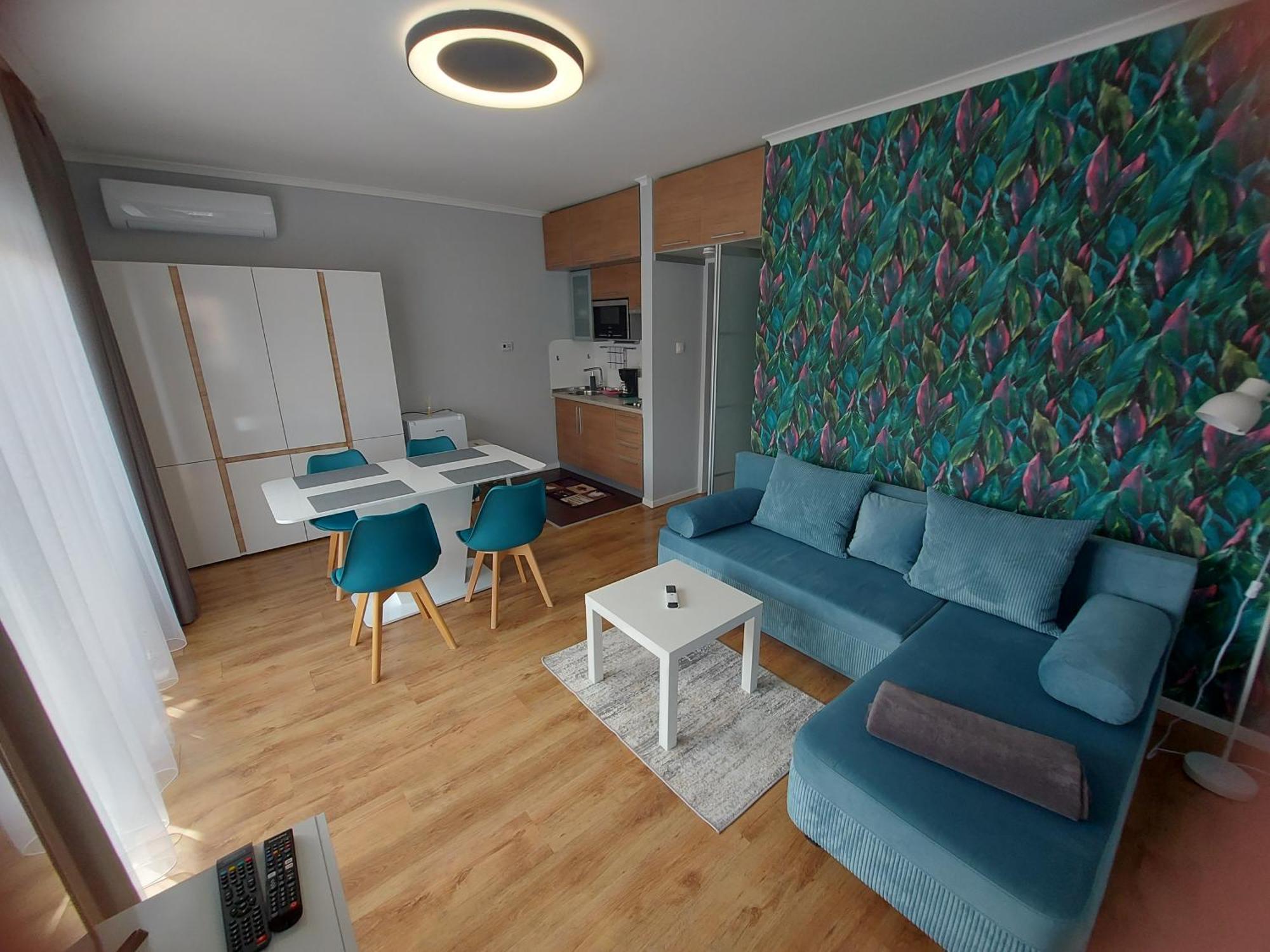 Cafe Relax Apartments Hévíz Exteriör bild
