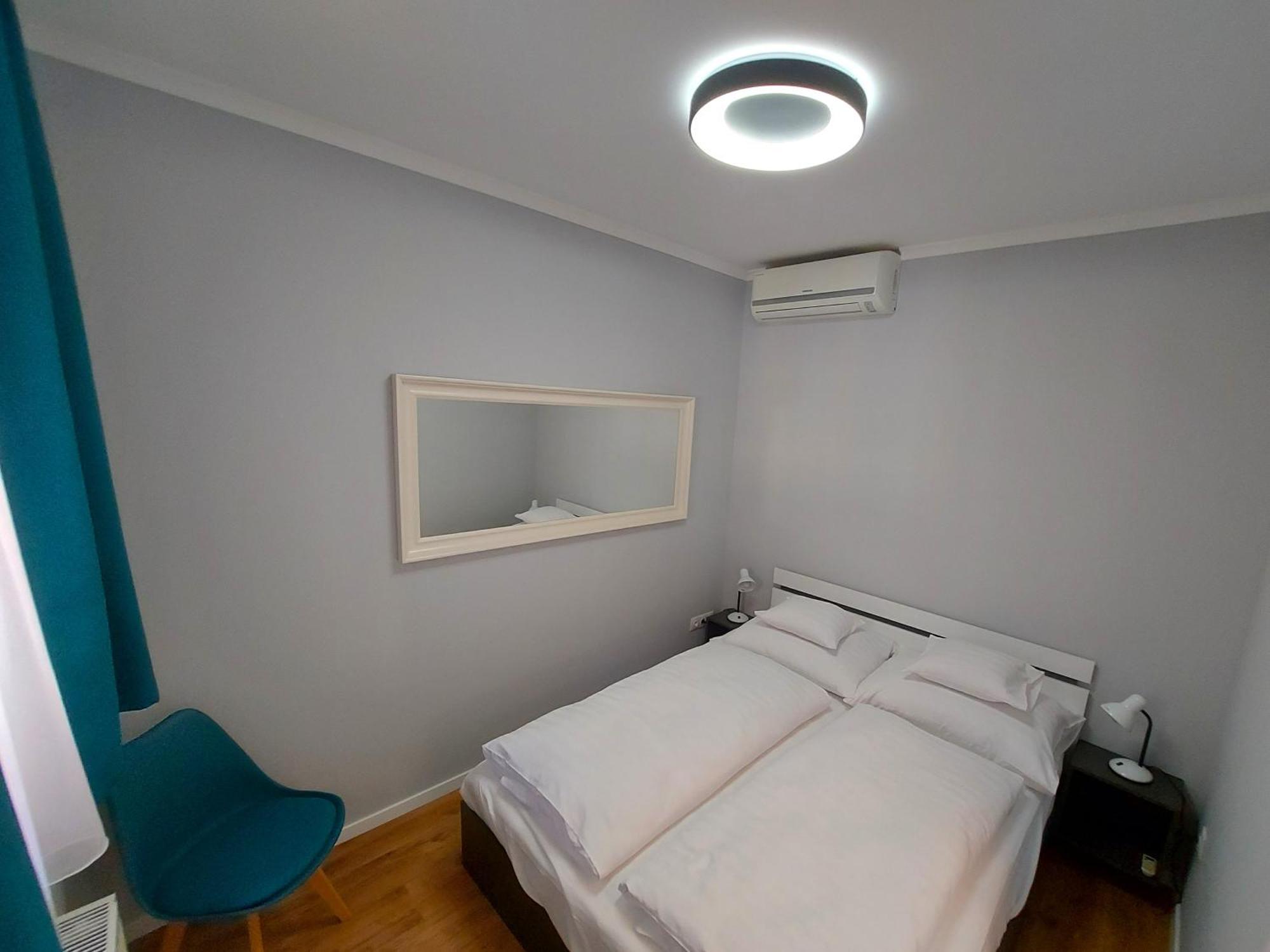 Cafe Relax Apartments Hévíz Exteriör bild