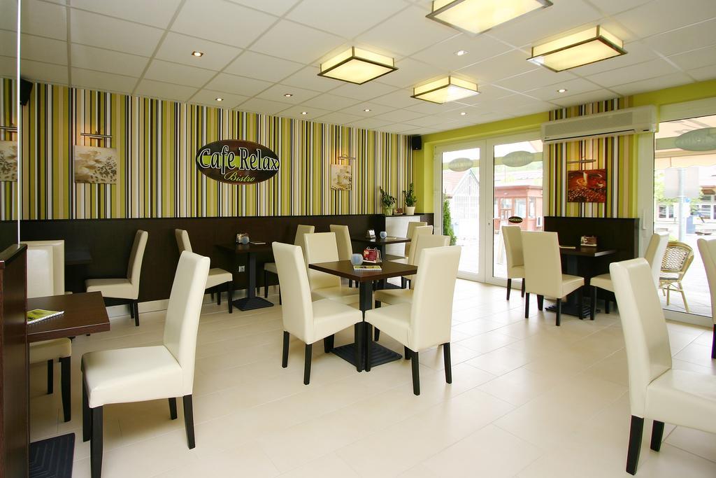Cafe Relax Apartments Hévíz Exteriör bild